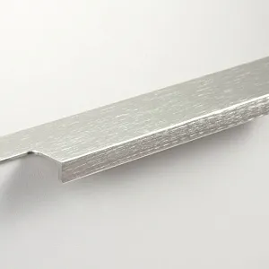 Мебельная ручка RAY RT109SST.1/160/200
